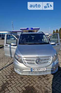 Мінівен Mercedes-Benz Vito 2015 в Мукачевому