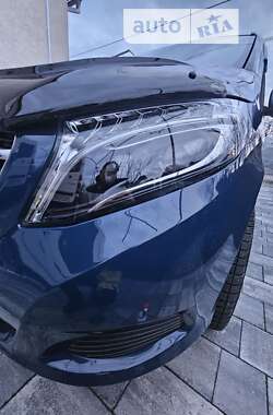 Мінівен Mercedes-Benz Vito 2017 в Тячеві