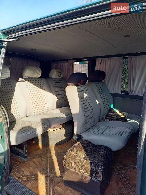 Минивэн Mercedes-Benz Vito 2000 в Межгорье
