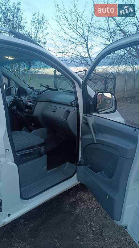 Мінівен Mercedes-Benz Vito 2007 в Чернівцях