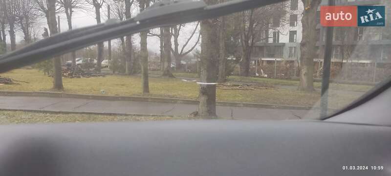 Минивэн Mercedes-Benz Vito 2002 в Хмельницком