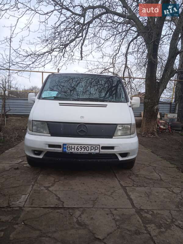 Минивэн Mercedes-Benz Vito 2003 в 