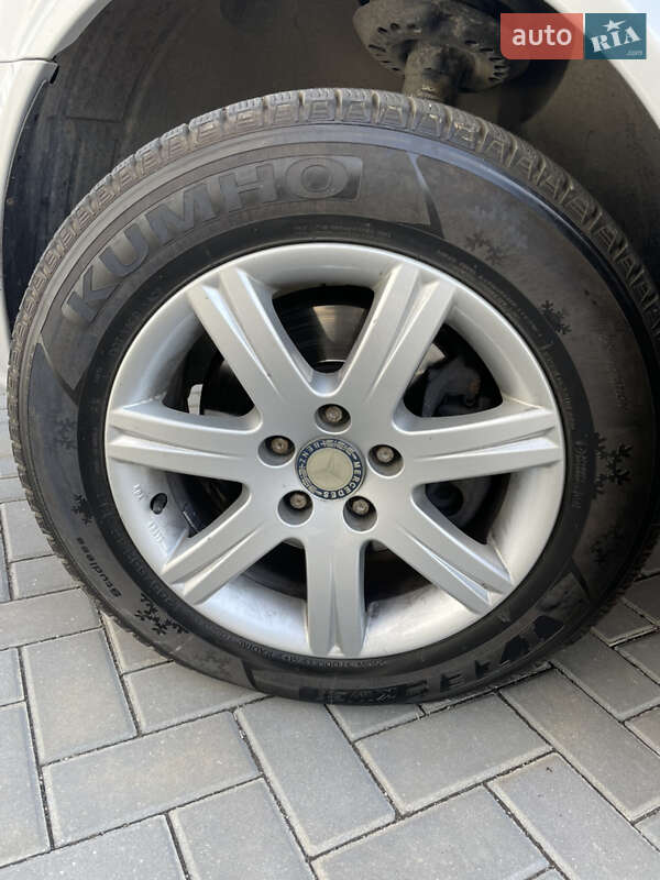Минивэн Mercedes-Benz Vito 2010 в Николаеве