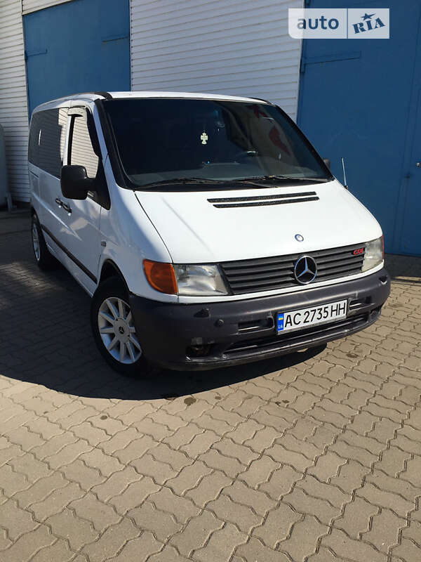 Мінівен Mercedes-Benz Vito 2003 в Нововолинську