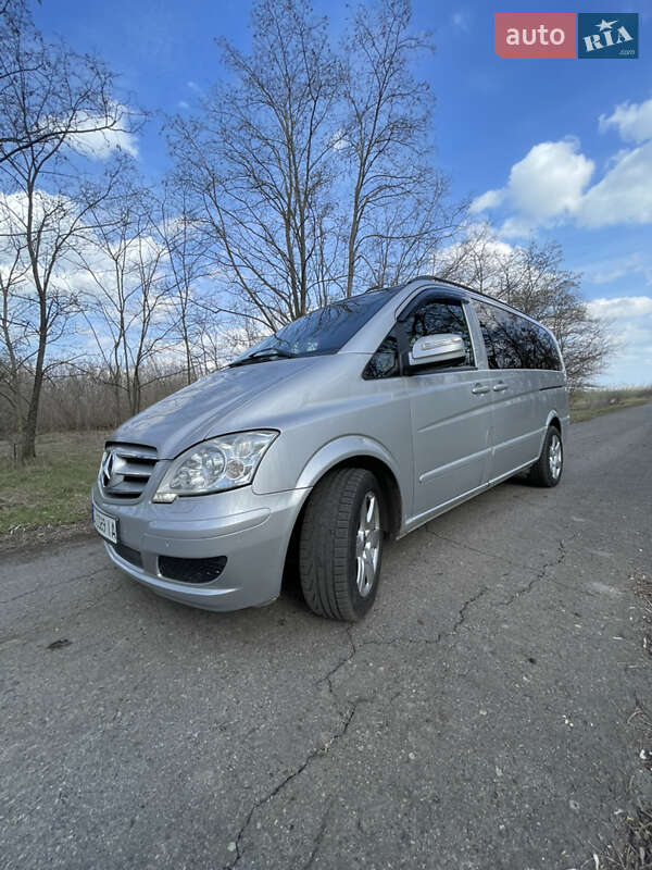 Минивэн Mercedes-Benz Vito 2010 в Пятихатках