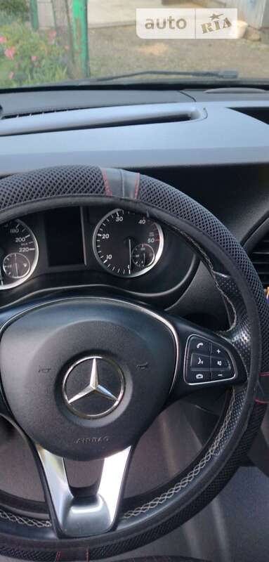 Минивэн Mercedes-Benz Vito 2015 в Ивано-Франковске фото 26 Минивэн Mercedes-Benz Vito 2015 в Ивано-Франковске