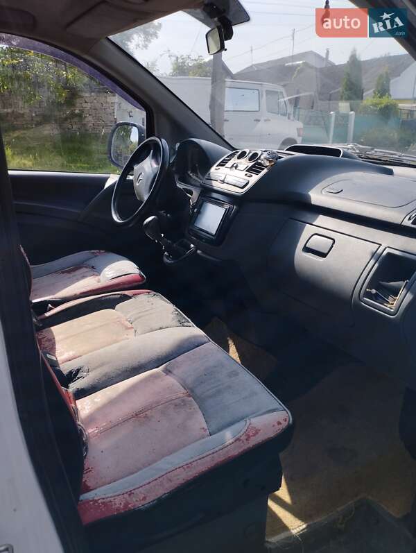 Минивэн Mercedes-Benz Vito 2005 в Каменец-Подольском