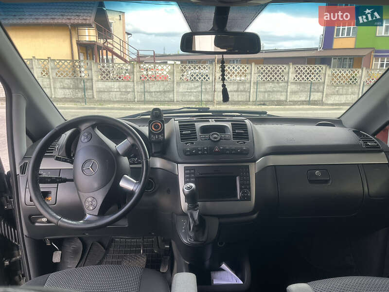 Минивэн Mercedes-Benz Vito 2011 в Черновцах