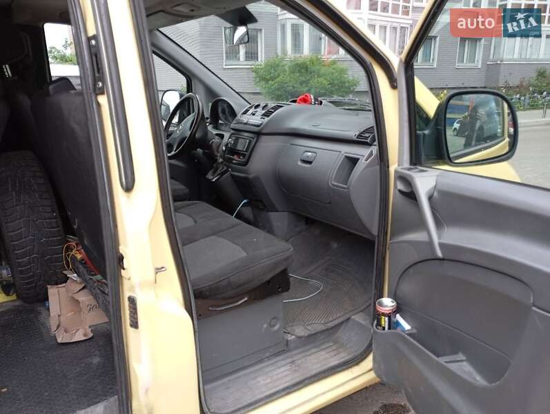 Минивэн Mercedes-Benz Vito 2004 в Киеве