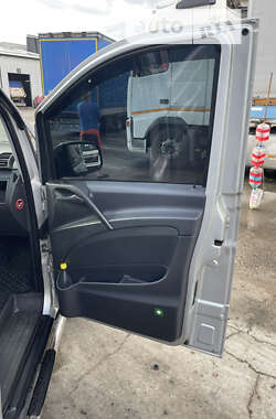 Минивэн Mercedes-Benz Vito 2011 в 