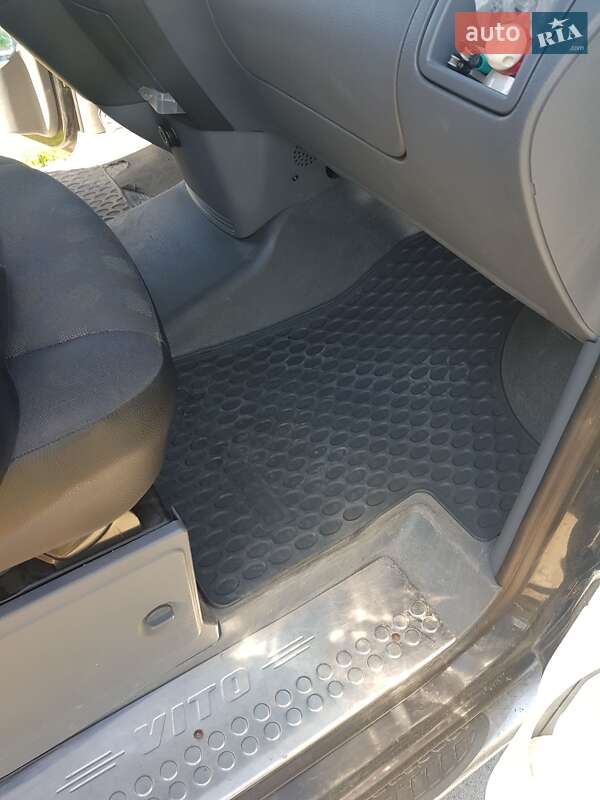 Минивэн Mercedes-Benz Vito 2010 в Тернополе