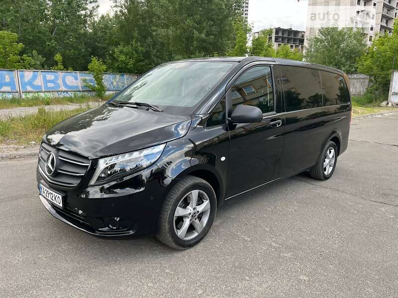 Мінівен Mercedes-Benz Vito 2022 в Києві