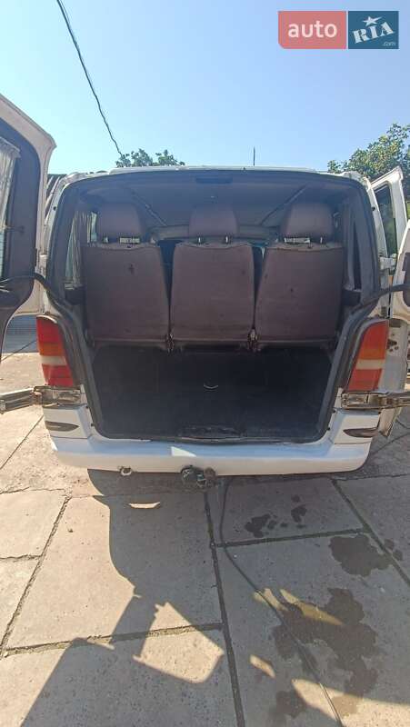 Минивэн Mercedes-Benz Vito 2001 в Черновцах
