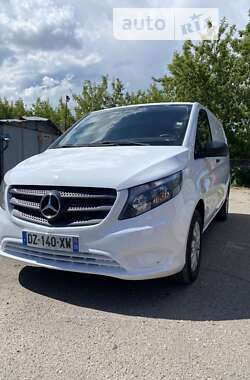 Грузовой фургон Mercedes-Benz Vito 2016 в Киеве