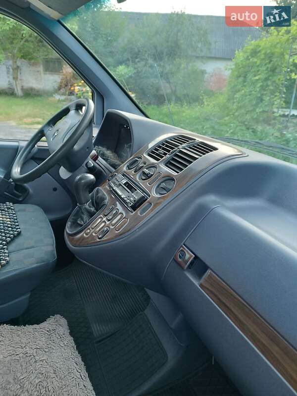 Минивэн Mercedes-Benz Vito 2002 в Черкассах