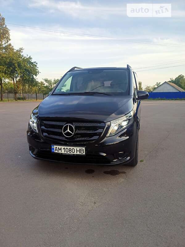 Минивэн Mercedes-Benz Vito 2017 в Борисполе