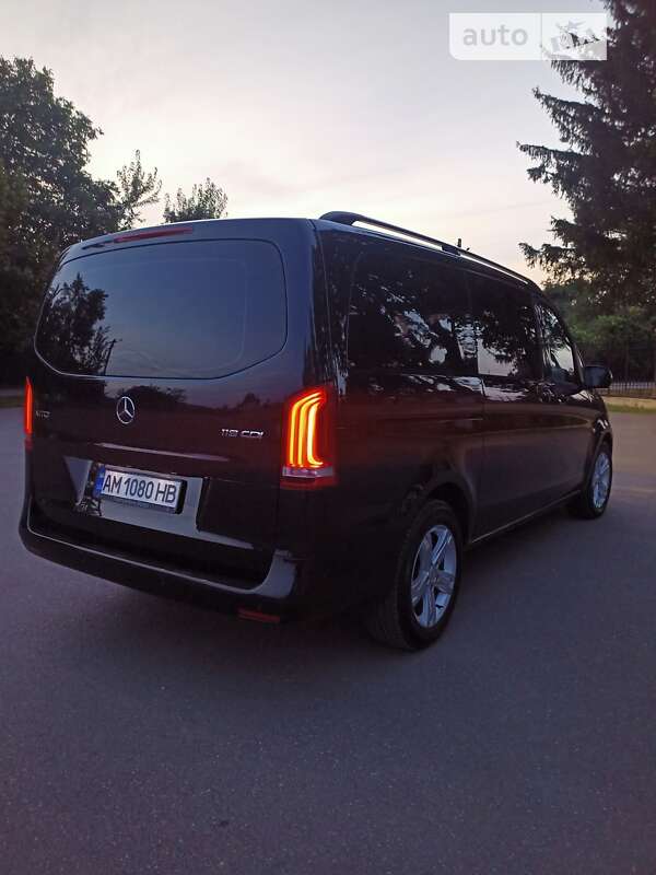 Минивэн Mercedes-Benz Vito 2017 в Борисполе