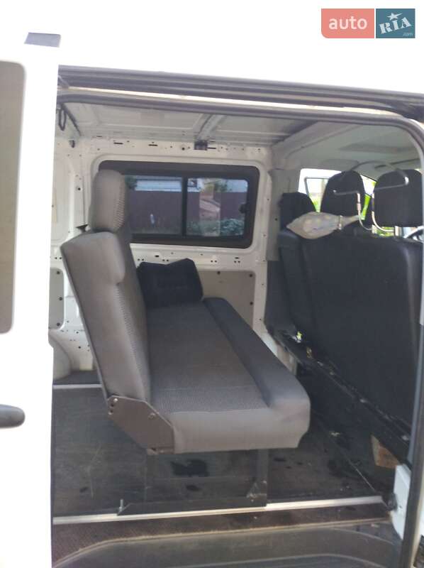 Грузопассажирский фургон Mercedes-Benz Vito 1998 в Киеве