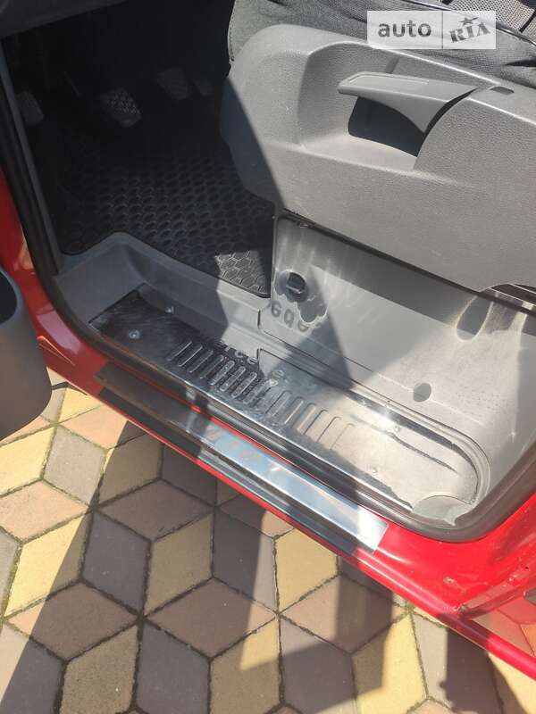 Минивэн Mercedes-Benz Vito 2010 в Мукачево