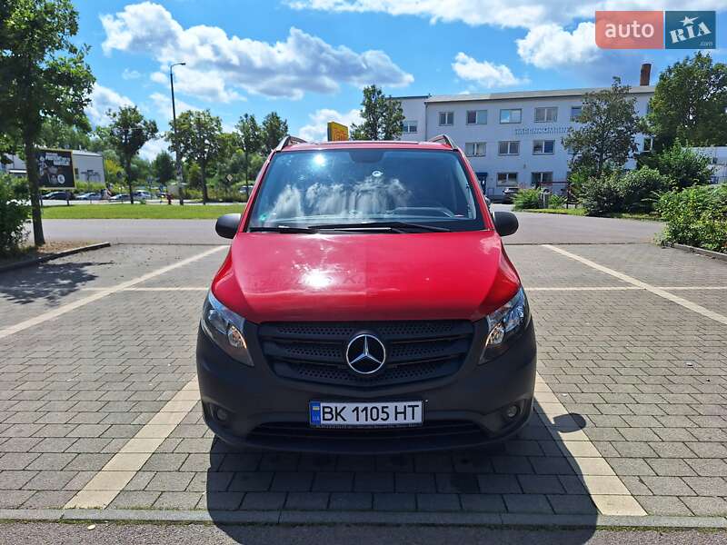 Минивэн Mercedes-Benz Vito 2016 в Снятине