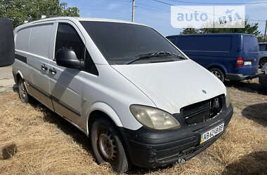 Вантажний фургон Mercedes-Benz Vito 2004 в Одесі