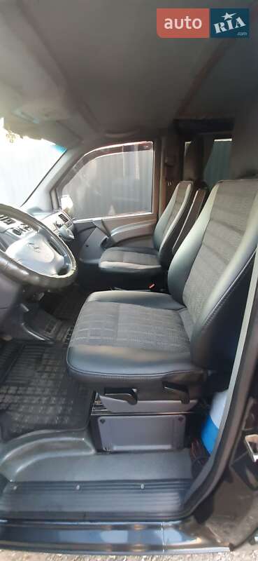 Минивэн Mercedes-Benz Vito 2003 в Черновцах