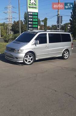 Грузопассажирский фургон Mercedes-Benz Vito 2003 в 