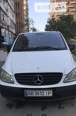 Грузопассажирский фургон Mercedes-Benz Vito 2005 в Виннице