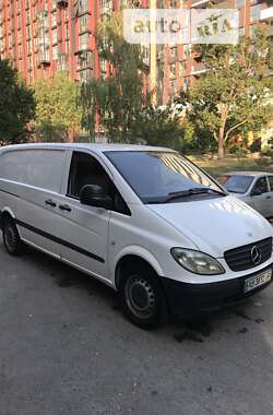 Вантажопасажирський фургон Mercedes-Benz Vito 2005 в Вінниці