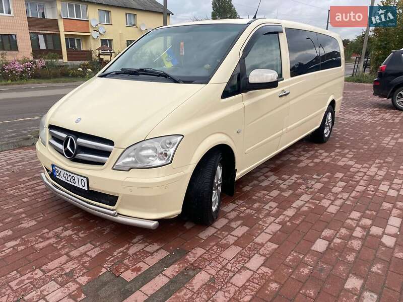 Минивэн Mercedes-Benz Vito 2011 в Рокитном