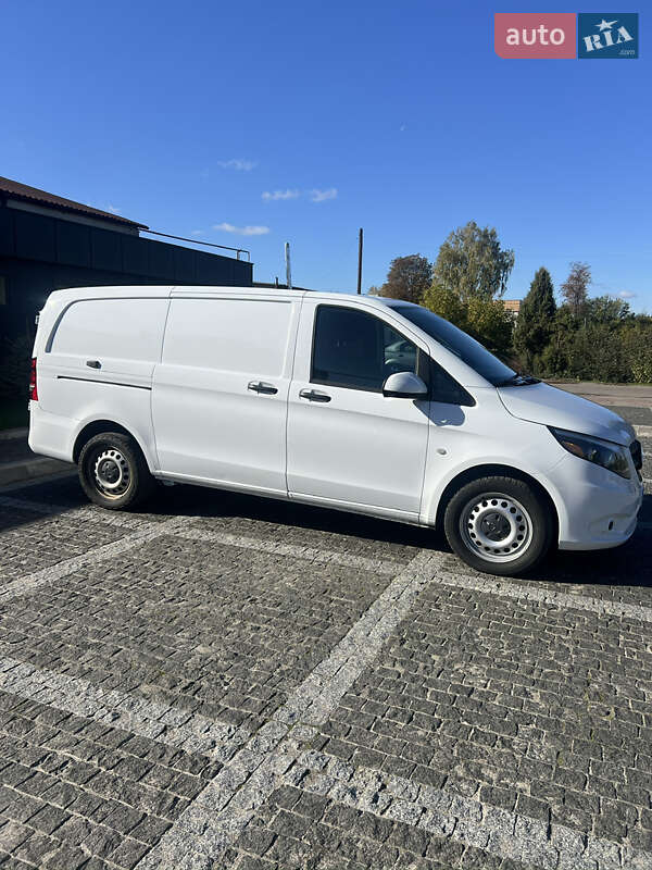 Грузовой фургон Mercedes-Benz Vito 2022 в Пирятине