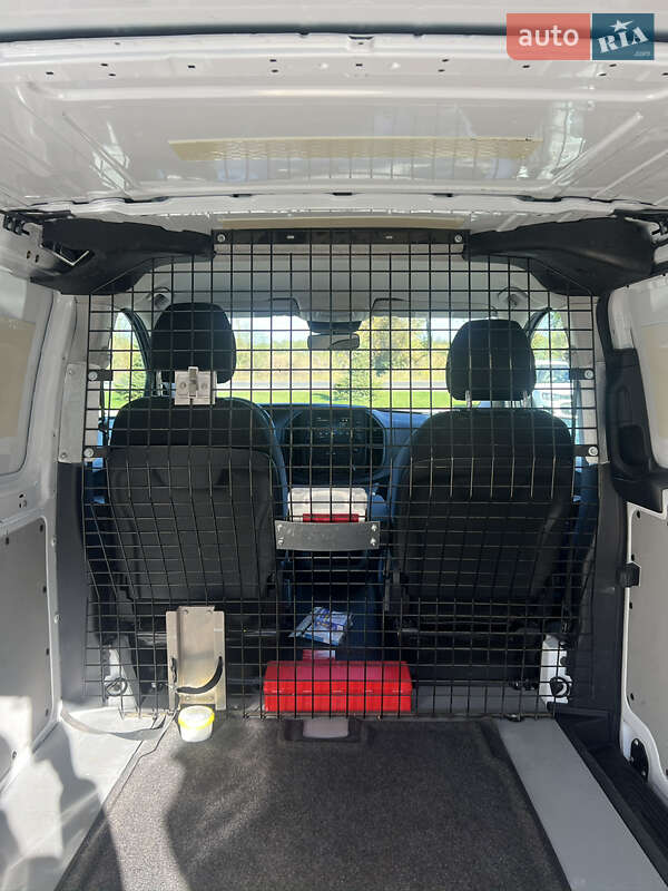 Грузовой фургон Mercedes-Benz Vito 2022 в Пирятине