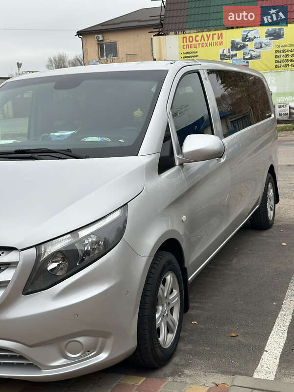 Минивэн Mercedes-Benz Vito 2016 в Киеве