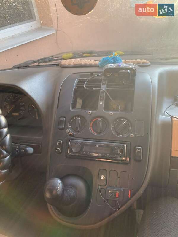 Мінівен Mercedes-Benz Vito 1997 в Бучі