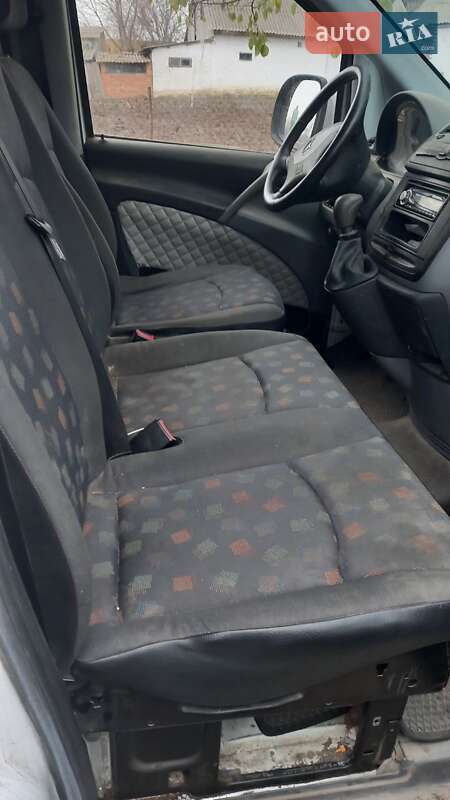 Мінівен Mercedes-Benz Vito 2004 в Добровеличківці