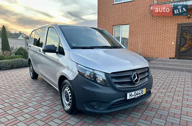 Вантажний фургон Mercedes-Benz Vito 2020 в Житомирі