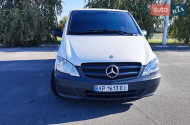 Грузовой фургон Mercedes-Benz Vito 2011 в 