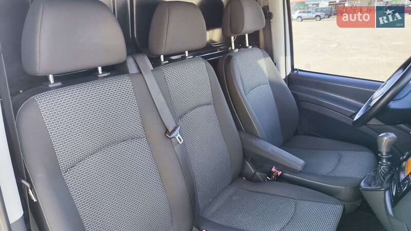 Грузовой фургон Mercedes-Benz Vito 2011 в Запорожье
