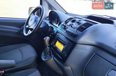 Грузовой фургон Mercedes-Benz Vito 2011 в 