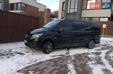 Минивэн Mercedes-Benz Vito 2015 в Киеве