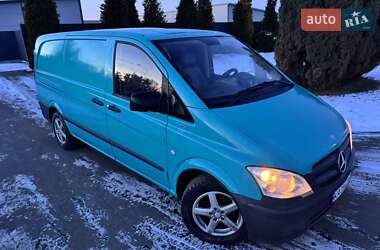 Вантажний фургон Mercedes-Benz Vito 2011 в Києві