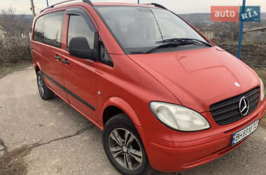 Вантажний фургон Mercedes-Benz Vito 2004 в Захарівці