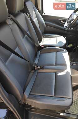 Минивэн Mercedes-Benz Vito 2017 в Киеве