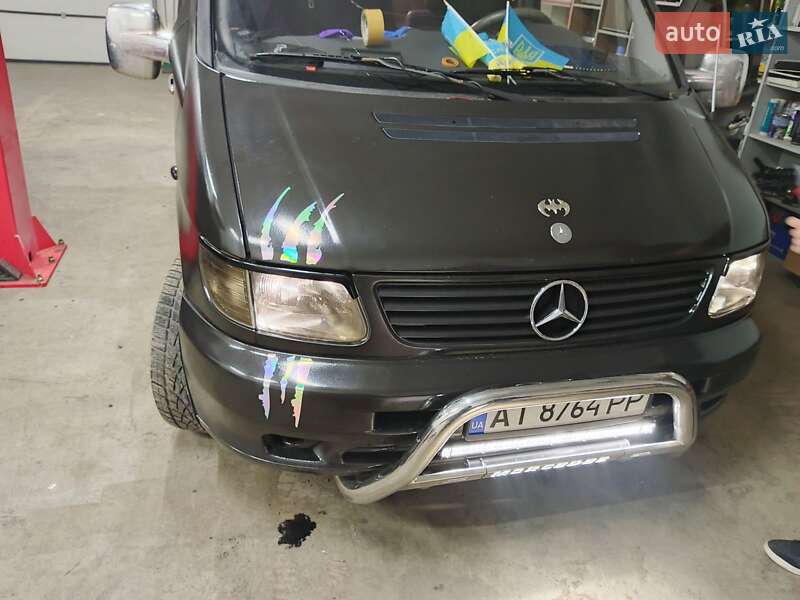 Мінівен Mercedes-Benz Vito 1999 в Києві