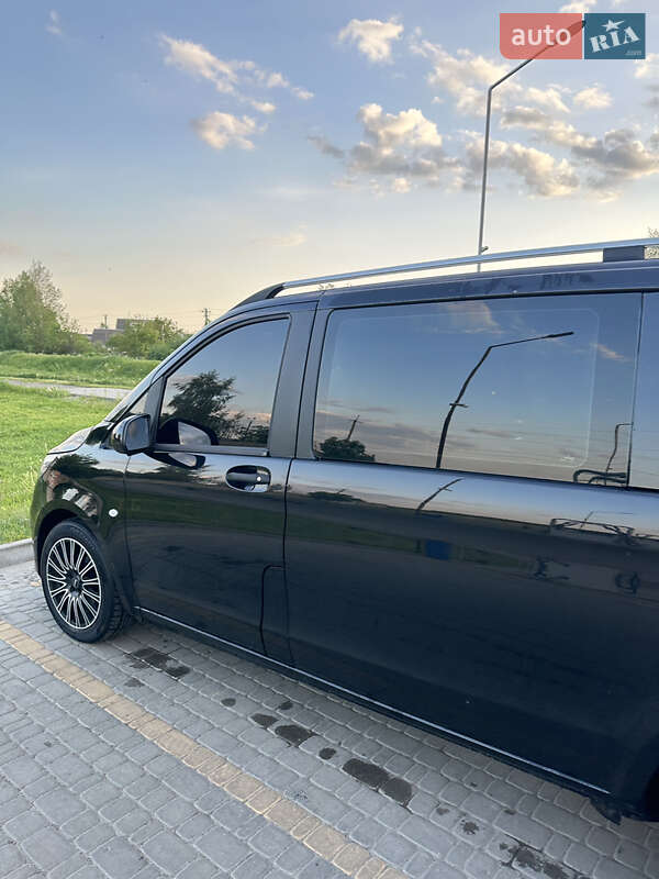 Минивэн Mercedes-Benz Vito 2015 в Ровно