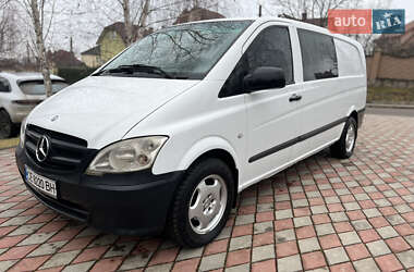 Грузовой фургон Mercedes-Benz Vito 2013 в Черновцах