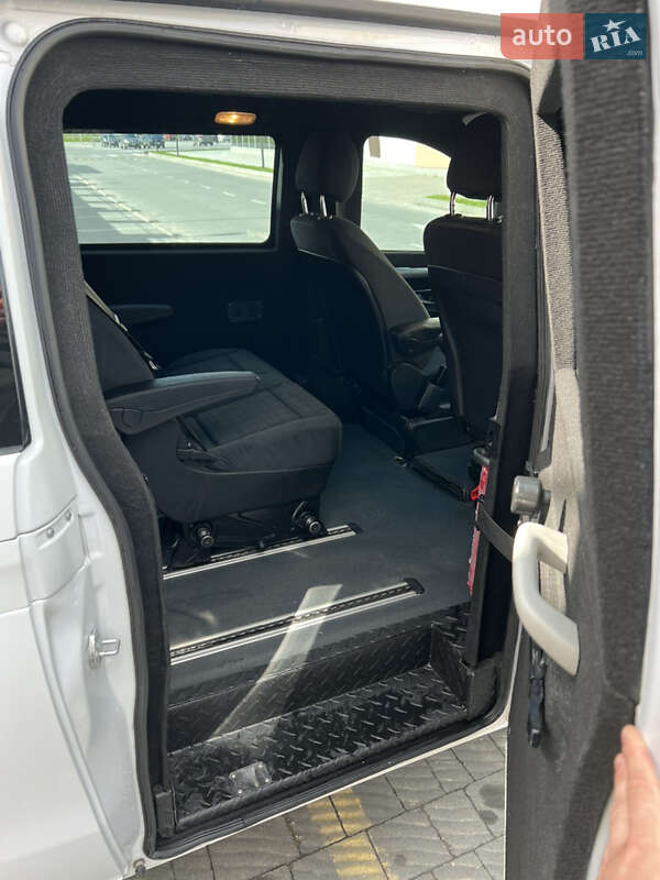 Бронированный автомобиль Mercedes-Benz Vito 2019 в Львове