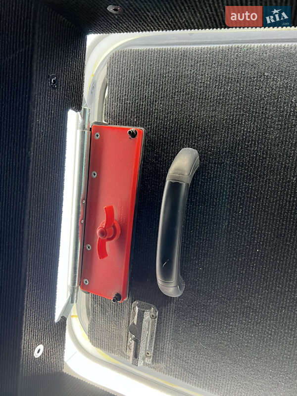 Бронированный автомобиль Mercedes-Benz Vito 2019 в Львове