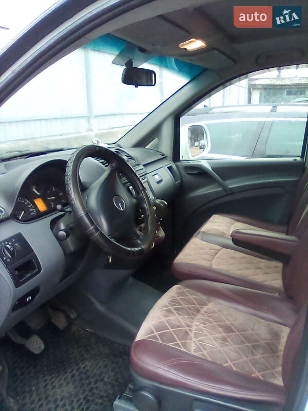 Грузопассажирский фургон Mercedes-Benz Vito 2008 в Житомире фото 6 Грузопассажирский фургон Mercedes-Benz Vito 2008 в Житомире