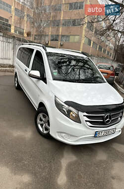 Минивэн Mercedes-Benz Vito 2016 в Киеве